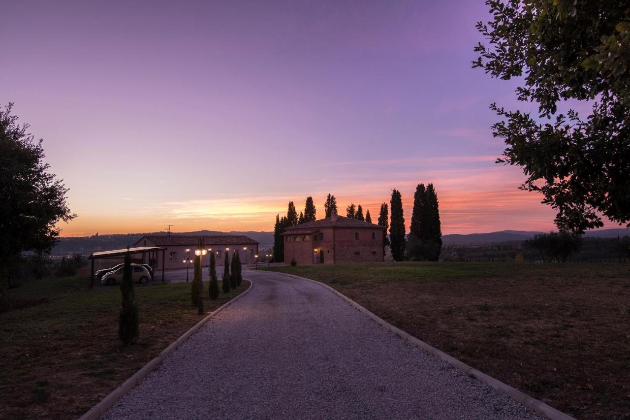 Podere Abbazia B&B 시나룬가 외부 사진