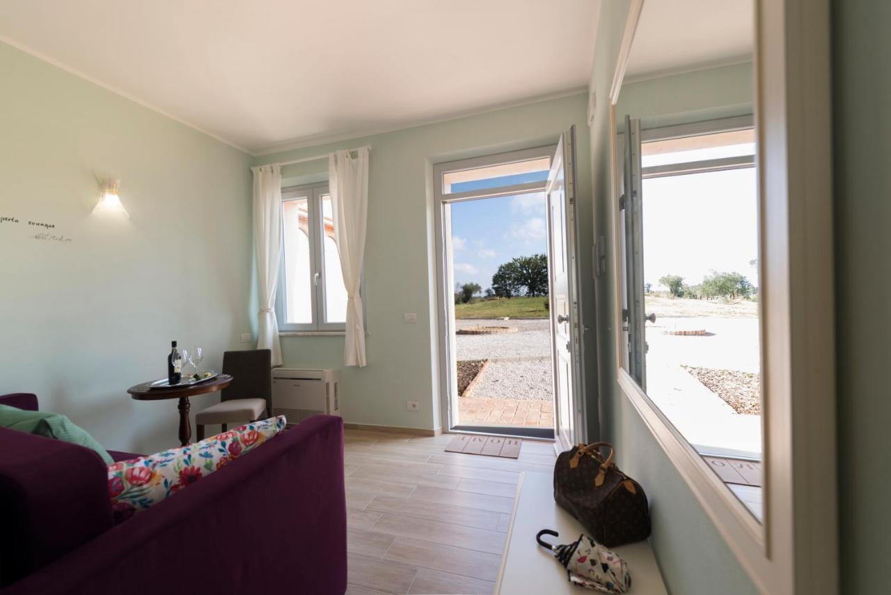 Podere Abbazia B&B 시나룬가 외부 사진
