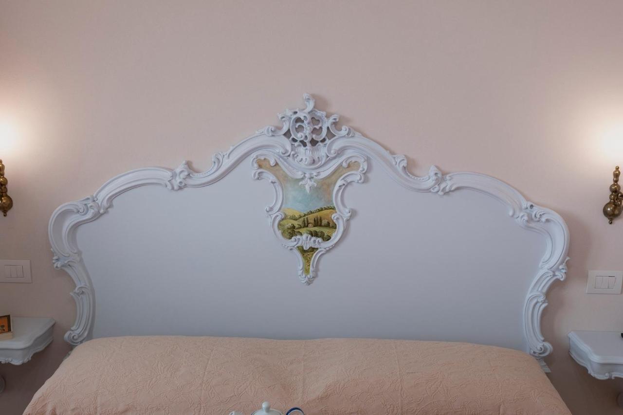 Podere Abbazia B&B 시나룬가 외부 사진