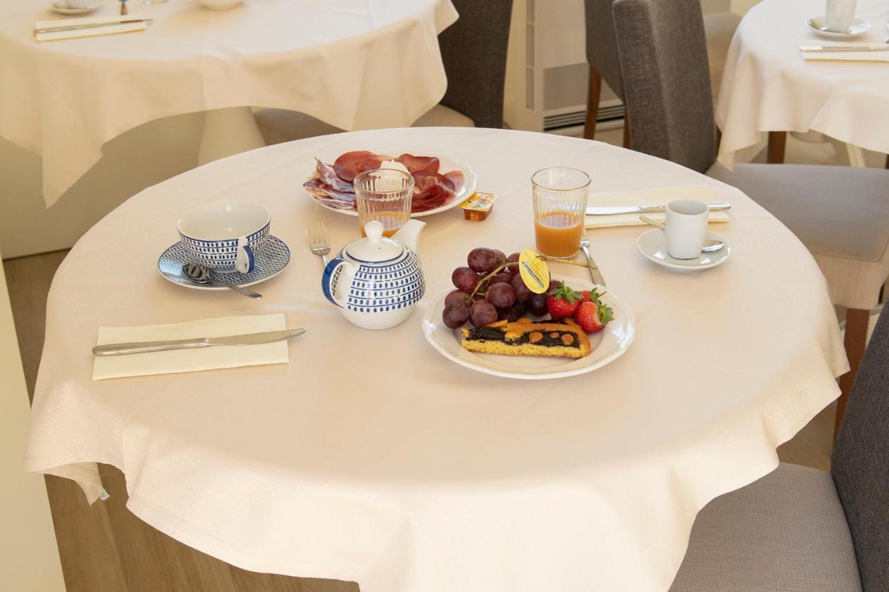 Podere Abbazia B&B 시나룬가 외부 사진
