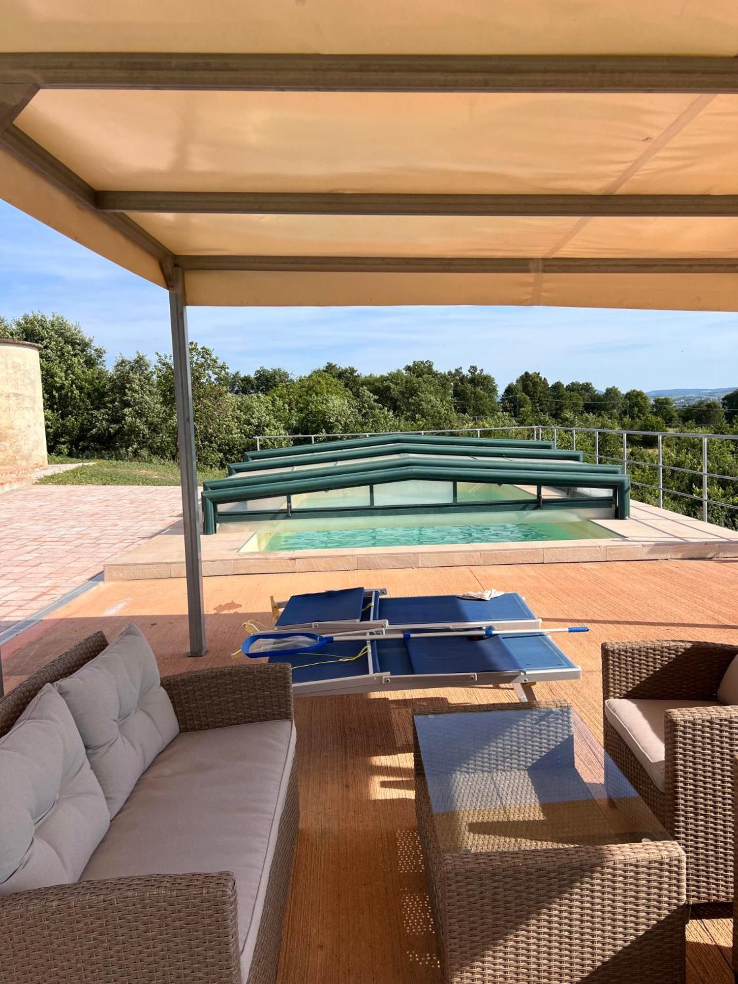 Podere Abbazia B&B 시나룬가 외부 사진